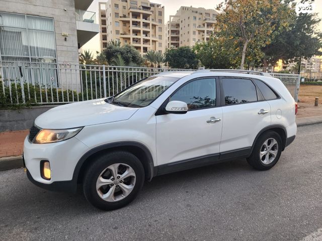 מודעת רכב קיה סורנטו