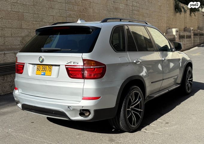 ב מ וו X5