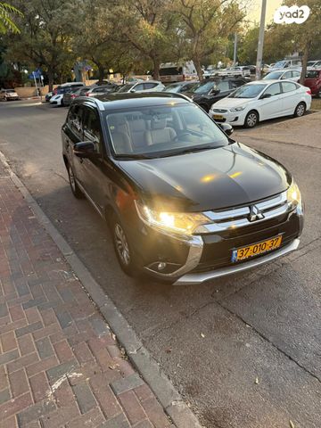 מיצובישי אאוטלנדר