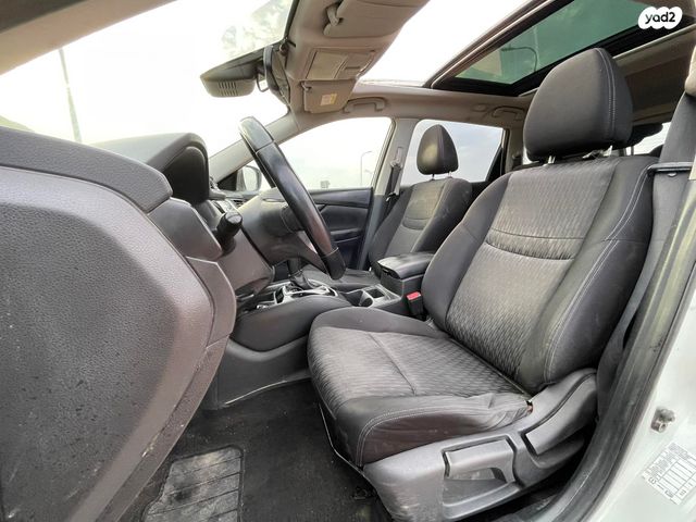 ניסאן אקס טרייל