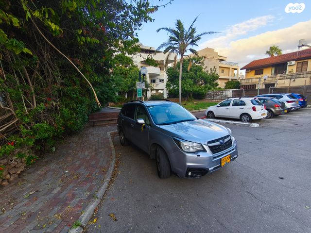 מודעת רכב סובארו פורסטר