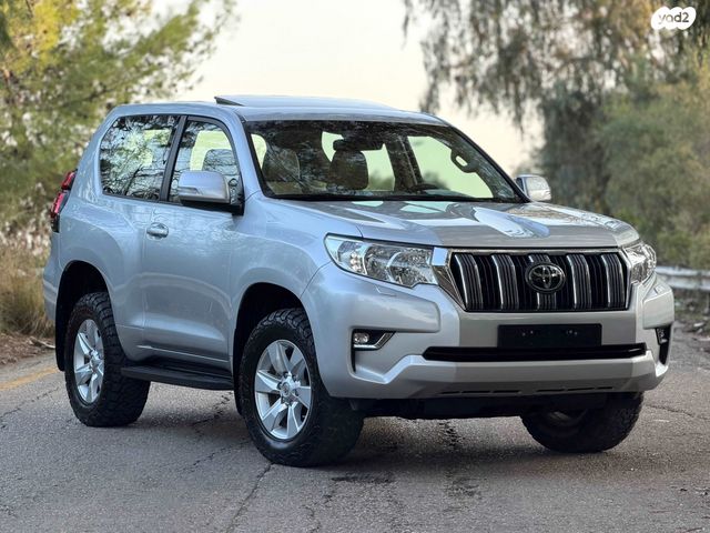 מודעת רכב טויוטה לנד קרוזר