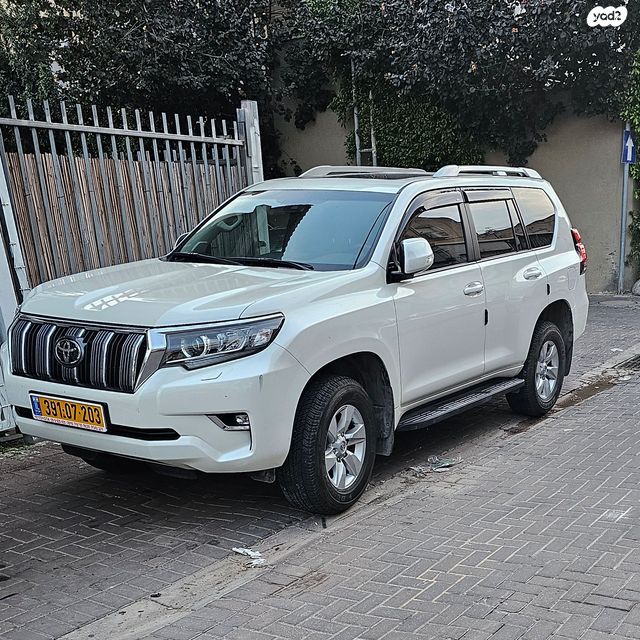 מודעת רכב טויוטה לנד קרוזר