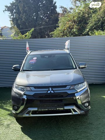 מיצובישי אאוטלנדר