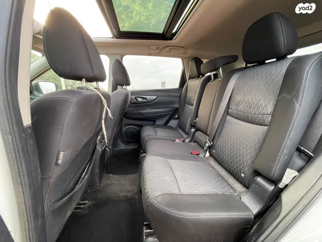 ניסאן אקס טרייל