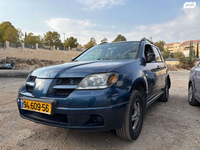 מיצובישי אאוטלנדר