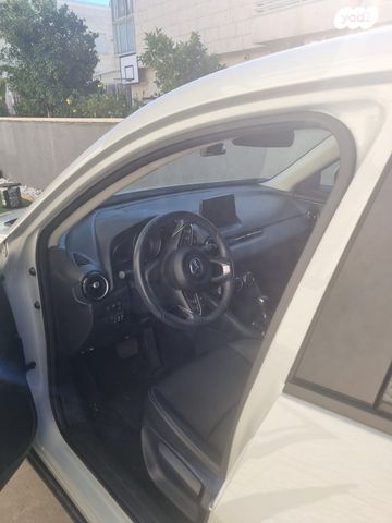 מודעת רכב מאזדה CX-3