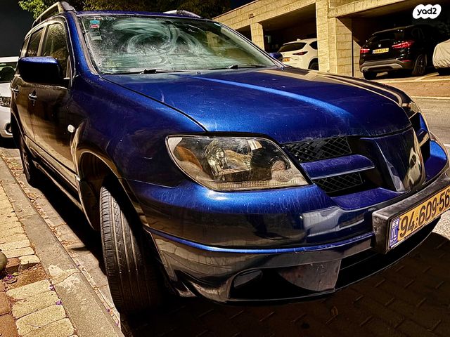 מיצובישי אאוטלנדר