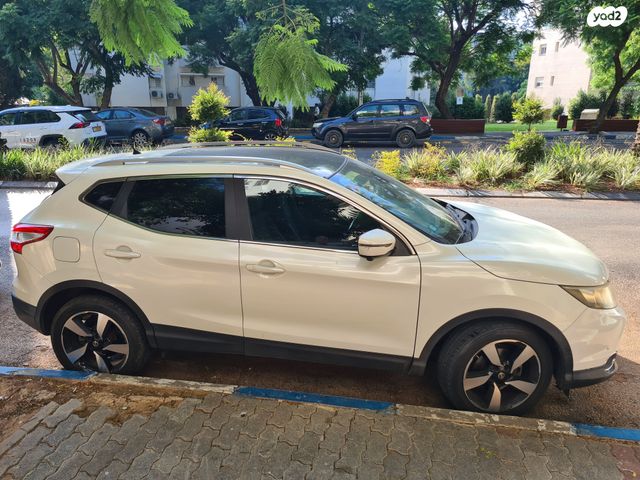 ניסאן קשקאי