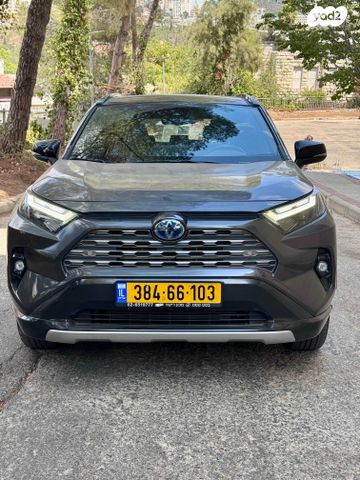 טויוטה RAV4