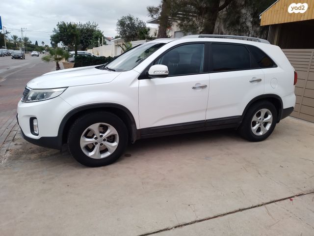 מודעת רכב קיה סורנטו