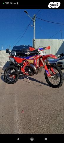 מודעת רכב בטא RR300