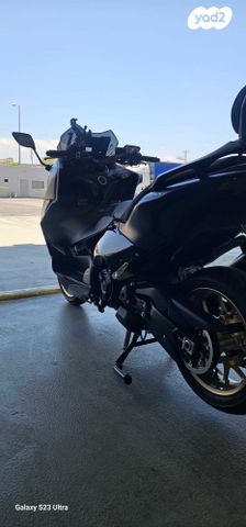 ימאהה TMAX 560 Tech