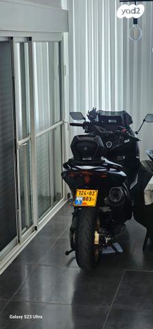 ימאהה TMAX 560 Tech