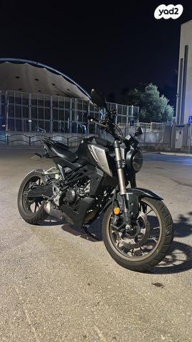 הונדה CB125R