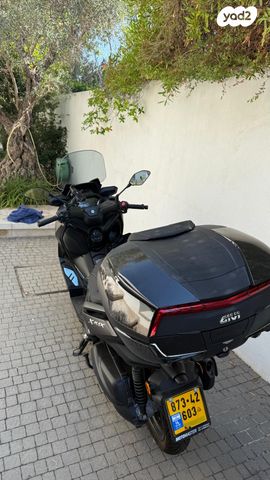 ימאהה X-MAX 300