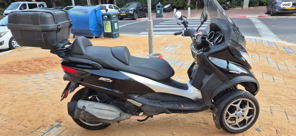 מודעת רכב פיאג'ו MP3 400