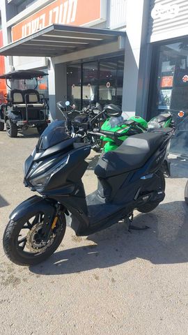 סאן יאנג Jet 14 EVO