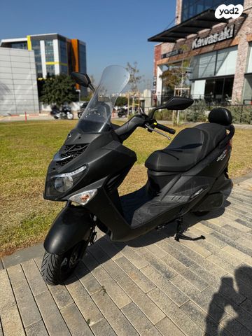 מודעת רכב סאן יאנג ג'וי רייד 200