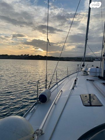 יאכטות - מפרשית