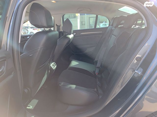 מודעת רכב רנו מגאן