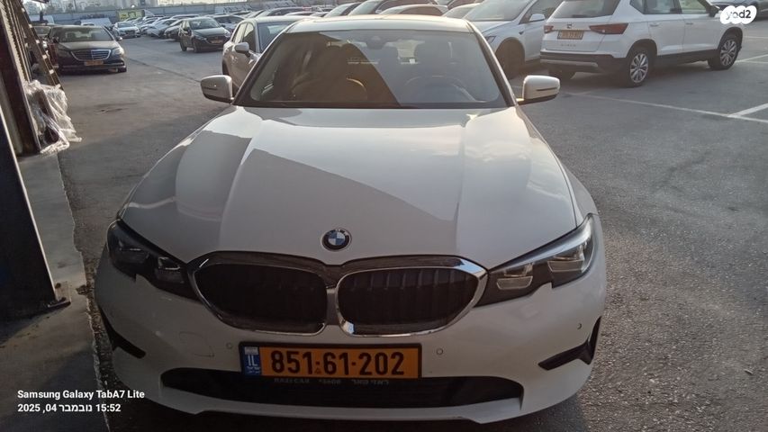 מודעת רכב ב מ וו סדרה 3