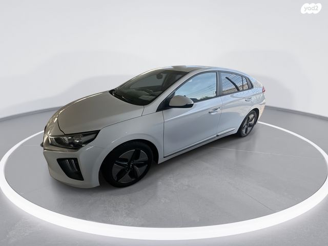 יונדאי איוניק