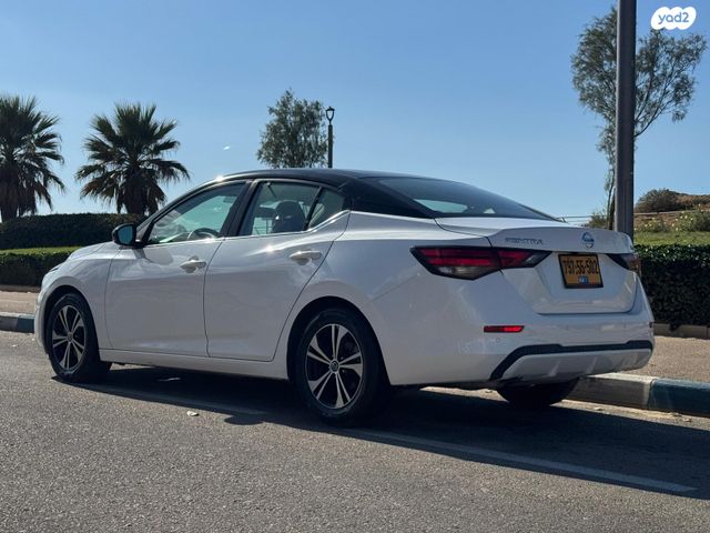 ניסאן סנטרה