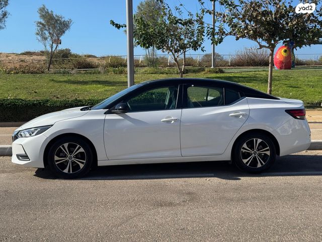 ניסאן סנטרה