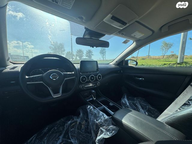 ניסאן סנטרה