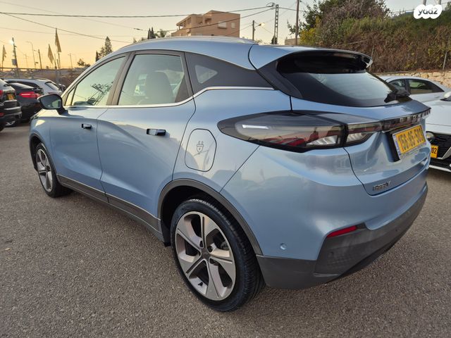 ג׳ילי Geometry C