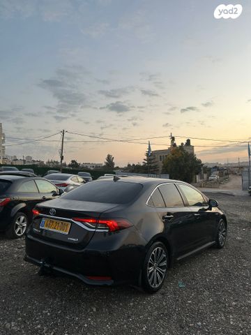 מודעת רכב טויוטה קורולה 1