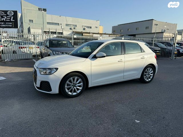 מודעת רכב אאודי A1