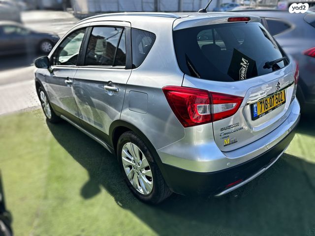 סוזוקי קרוסאובר