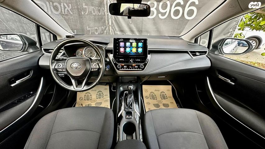 טויוטה קורולה