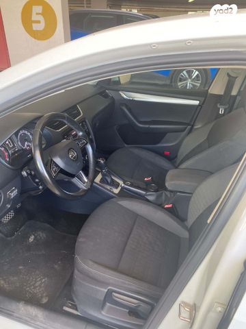 סקודה אוקטביה 