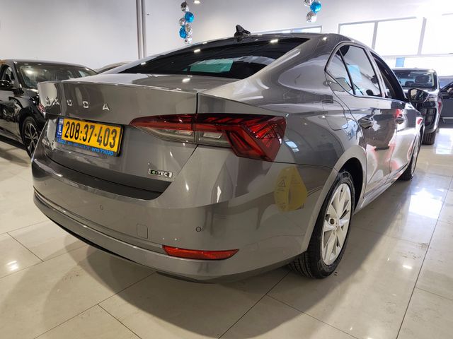 סקודה אוקטביה