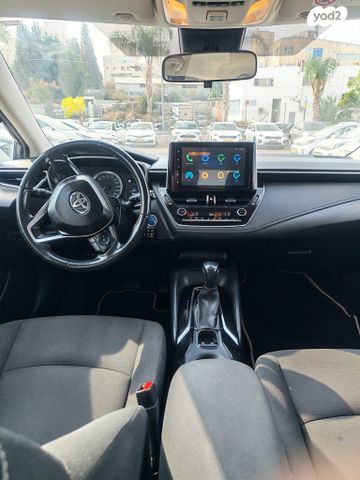 טויוטה קורולה