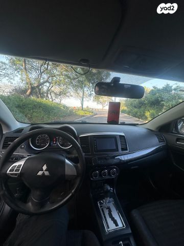 מיצובישי לנסר