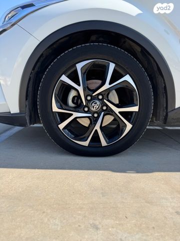 טויוטה C-HR