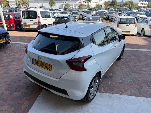 ניסאן מיקרה