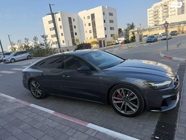 אאודי A7