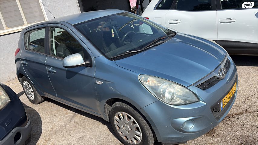 מודעת רכב יונדאי i20