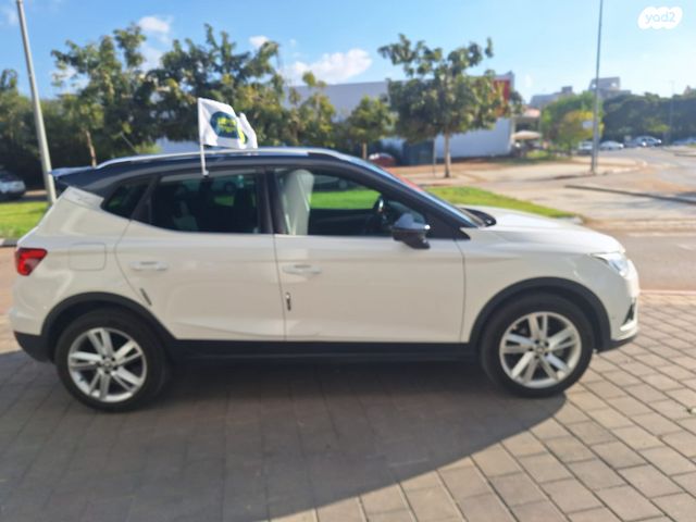 מודעת רכב סיאט ארונה