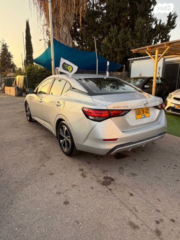 ניסאן סנטרה