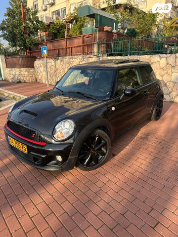 מודעת רכב מיני קופר