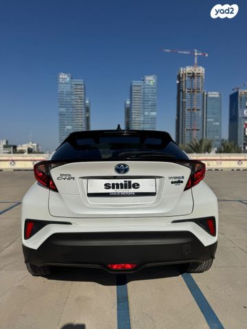 טויוטה C-HR