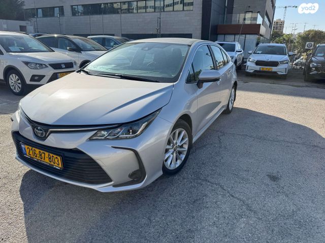 מודעת רכב טויוטה קורולה