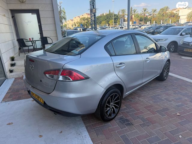 מאזדה 2