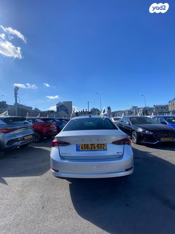 סקודה אוקטביה 